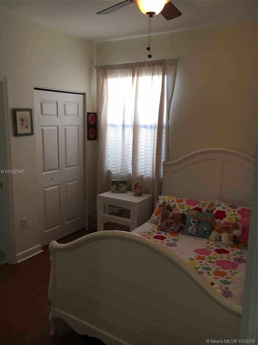 Century Gdns/Tamiami - Residential