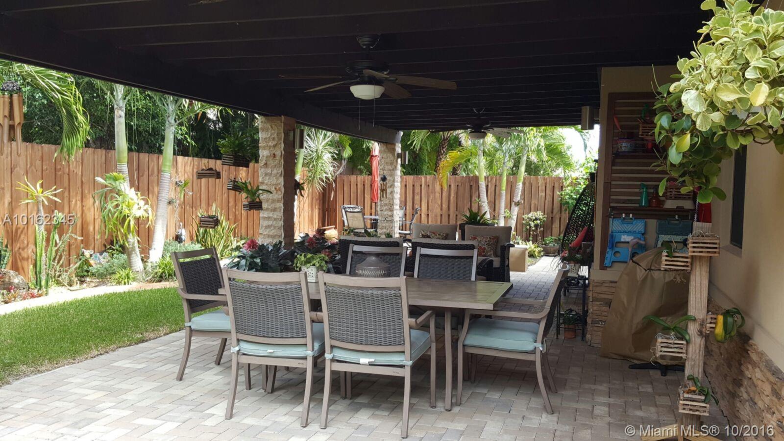 Century Gdns/Tamiami - Residential