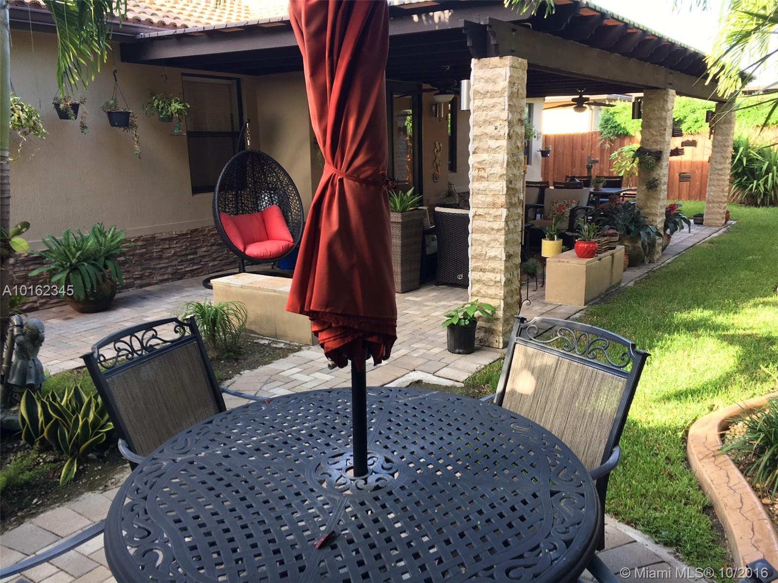 Century Gdns/Tamiami - Residential