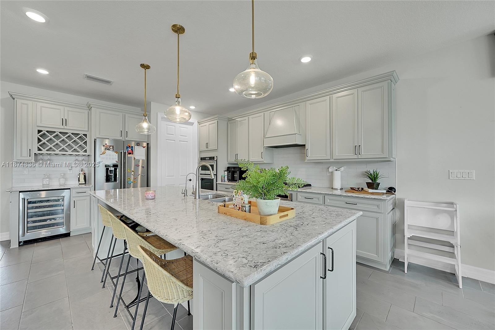 OAK TREE PROPERTY REDEVEL - Residential