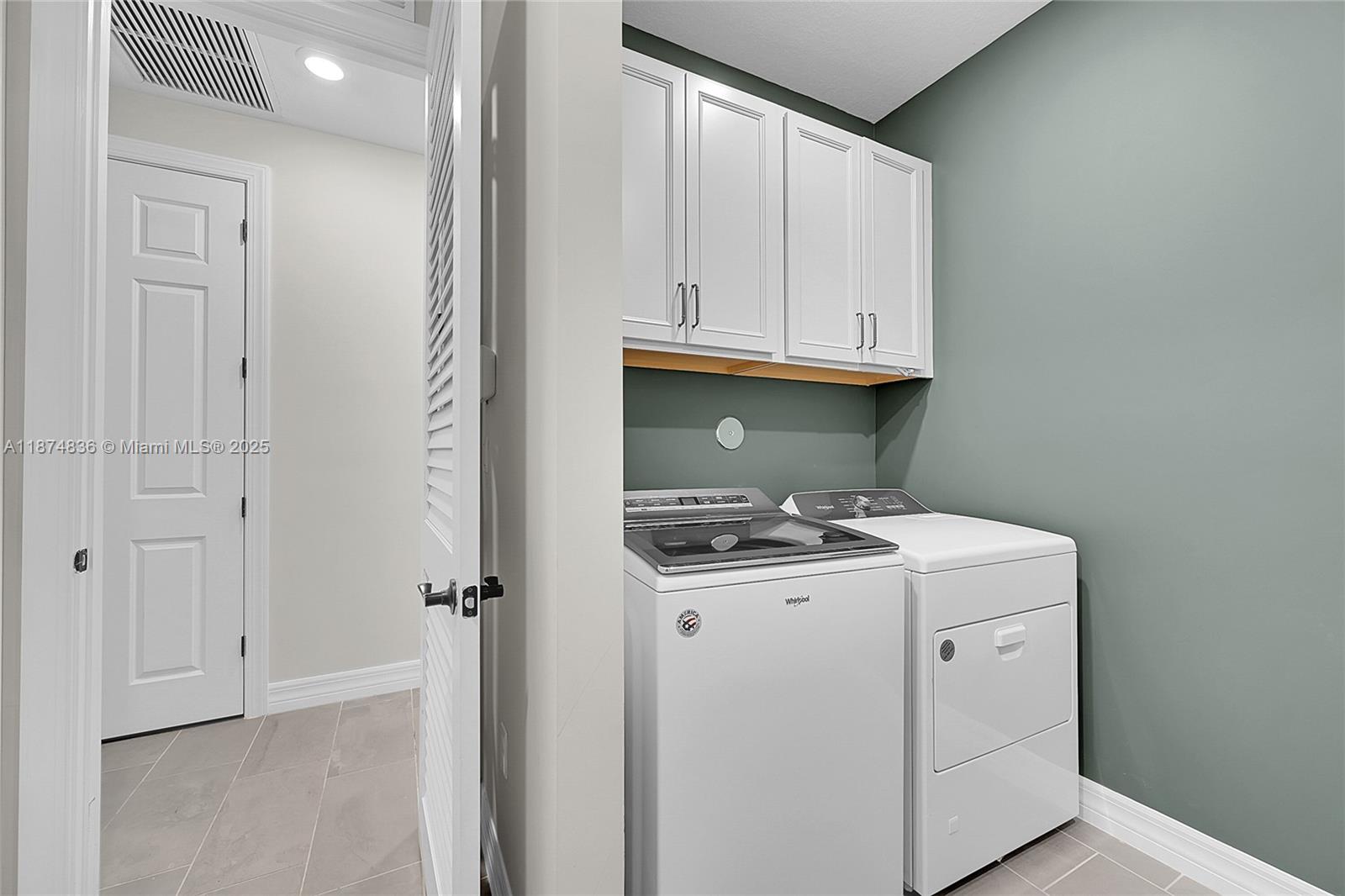 OAK TREE PROPERTY REDEVEL - Residential