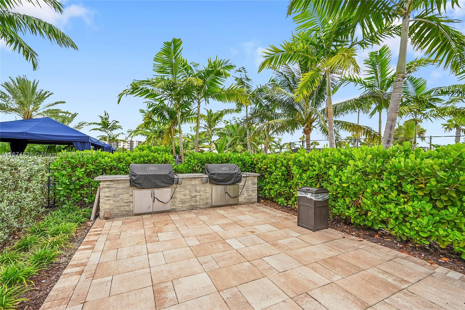 OAK TREE PROPERTY REDEVEL - Residential