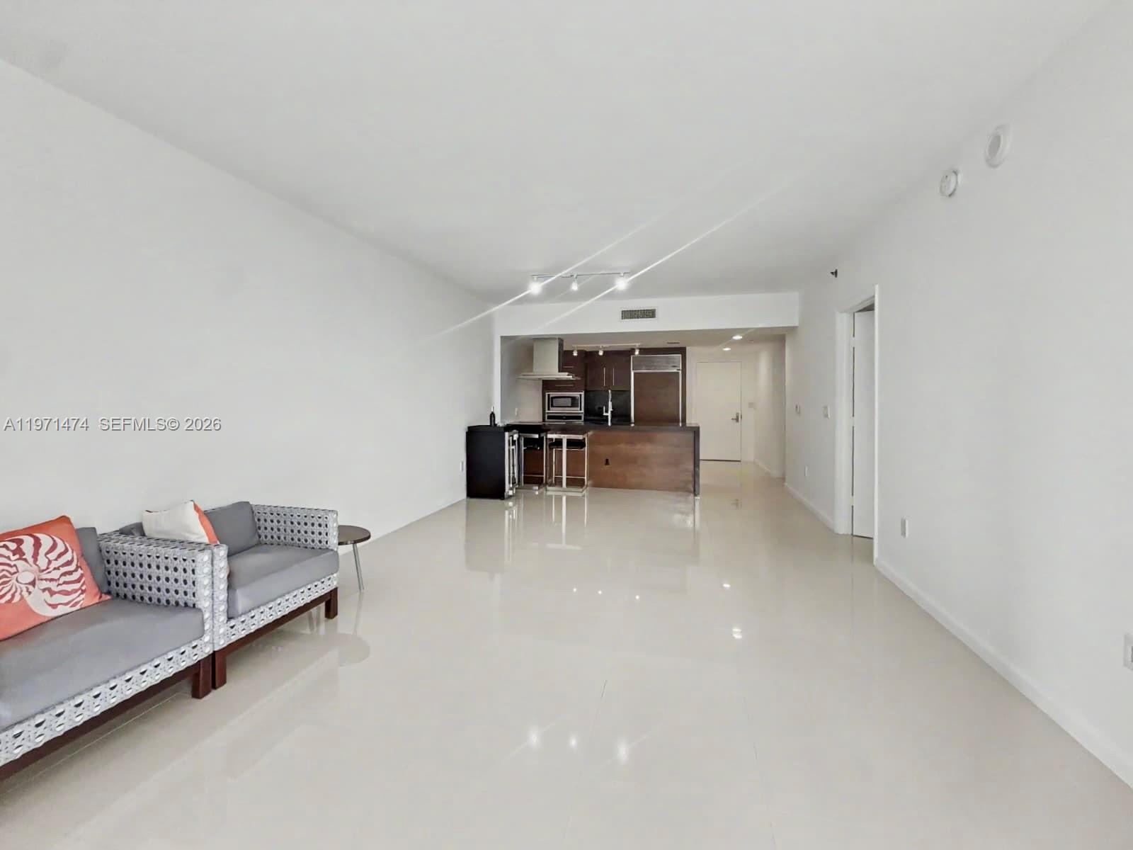 495 Brickell Ave 509