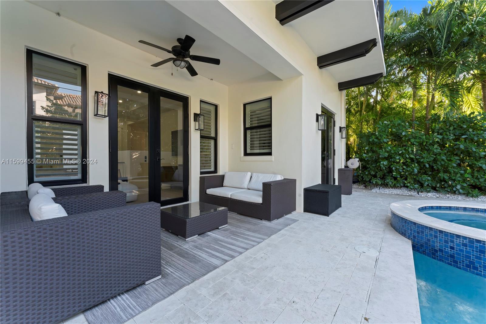 CORAL ESTATES - Residential