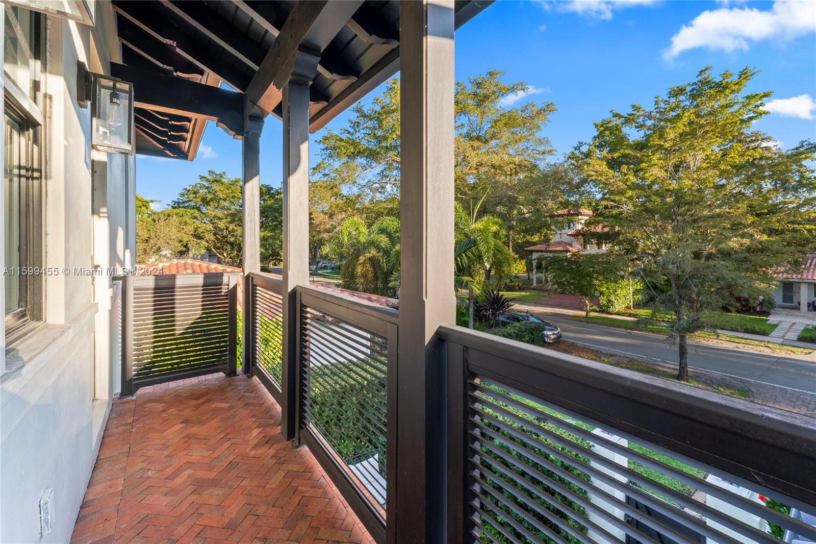 CORAL ESTATES - Residential