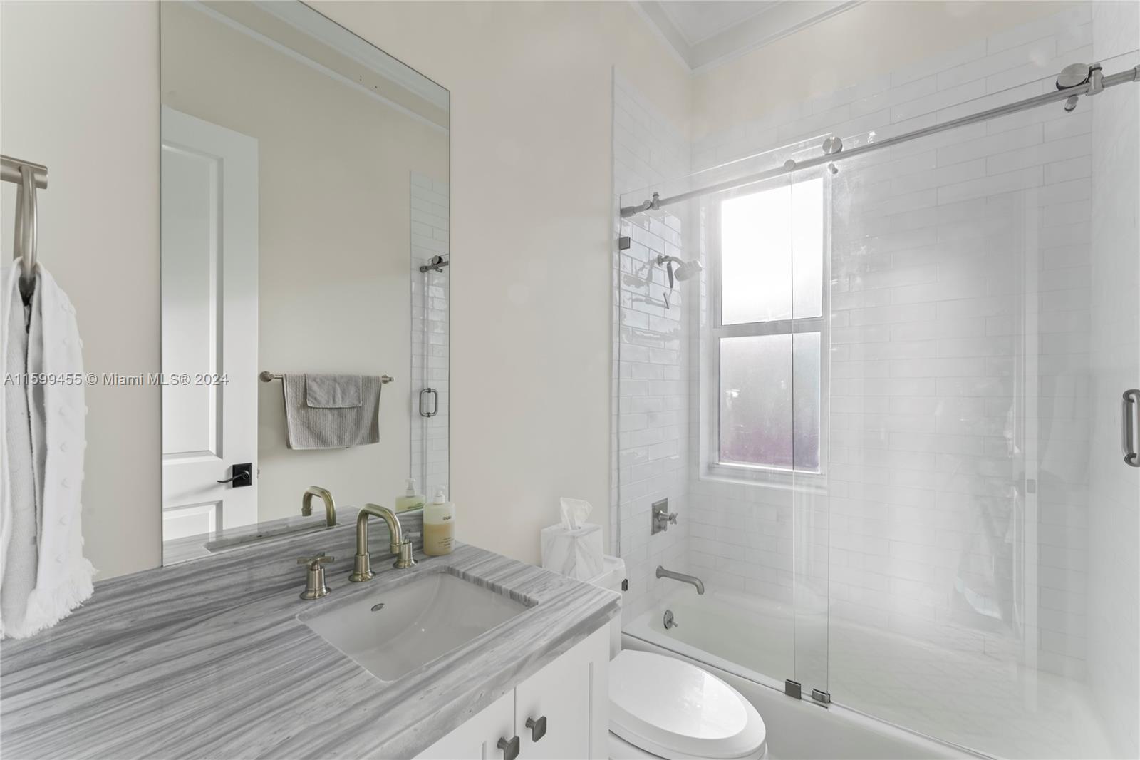 CORAL ESTATES - Residential