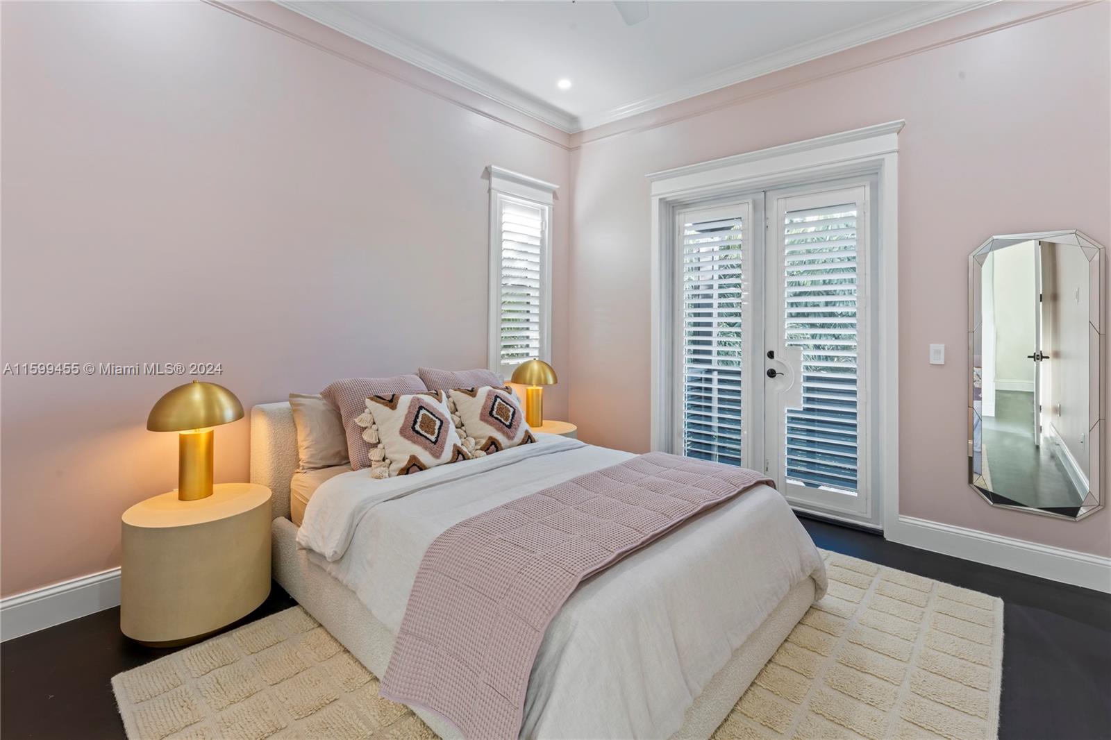 CORAL ESTATES - Residential