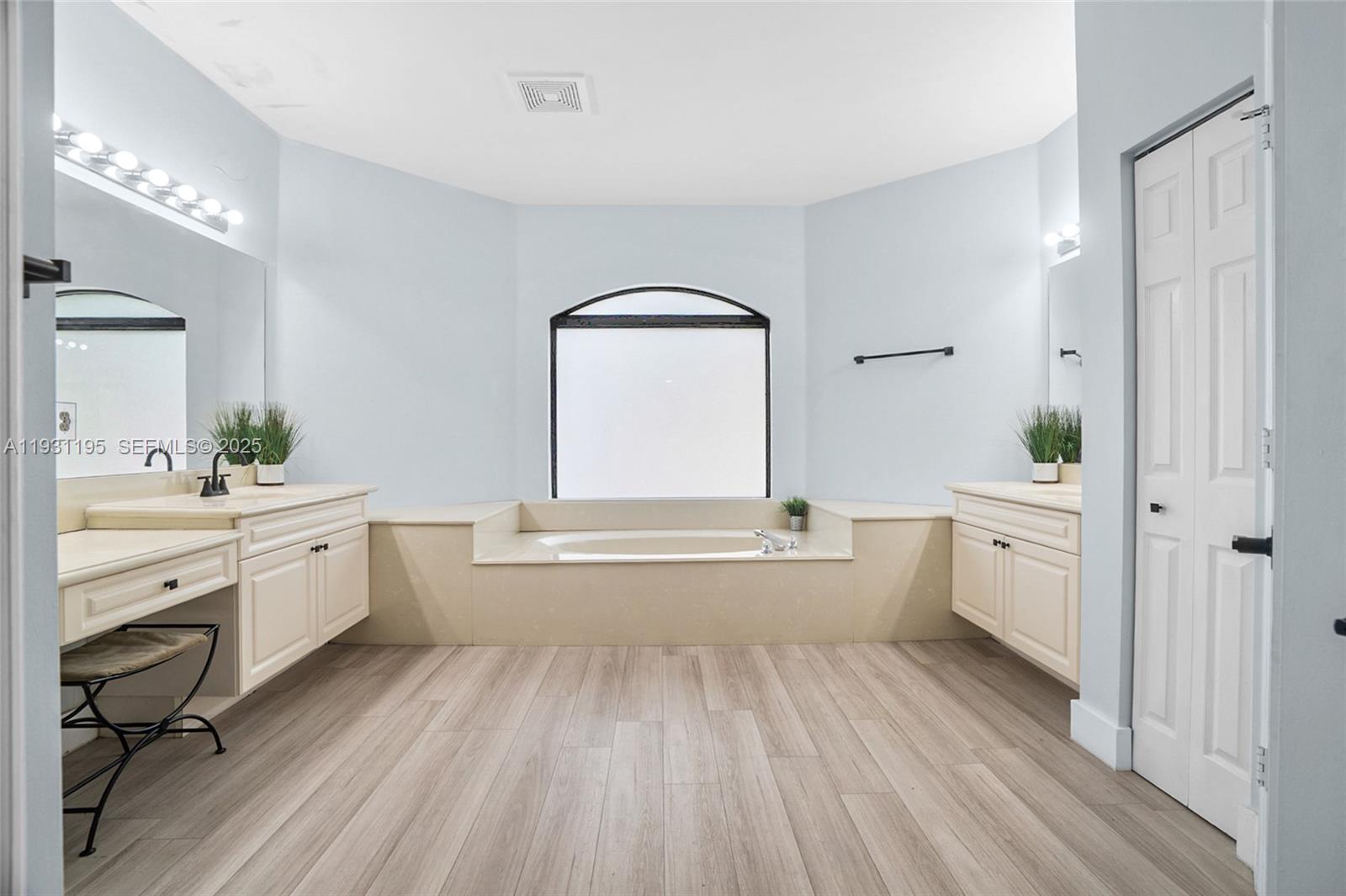 PASADENA AT PEMBROKE SHOR - Residential