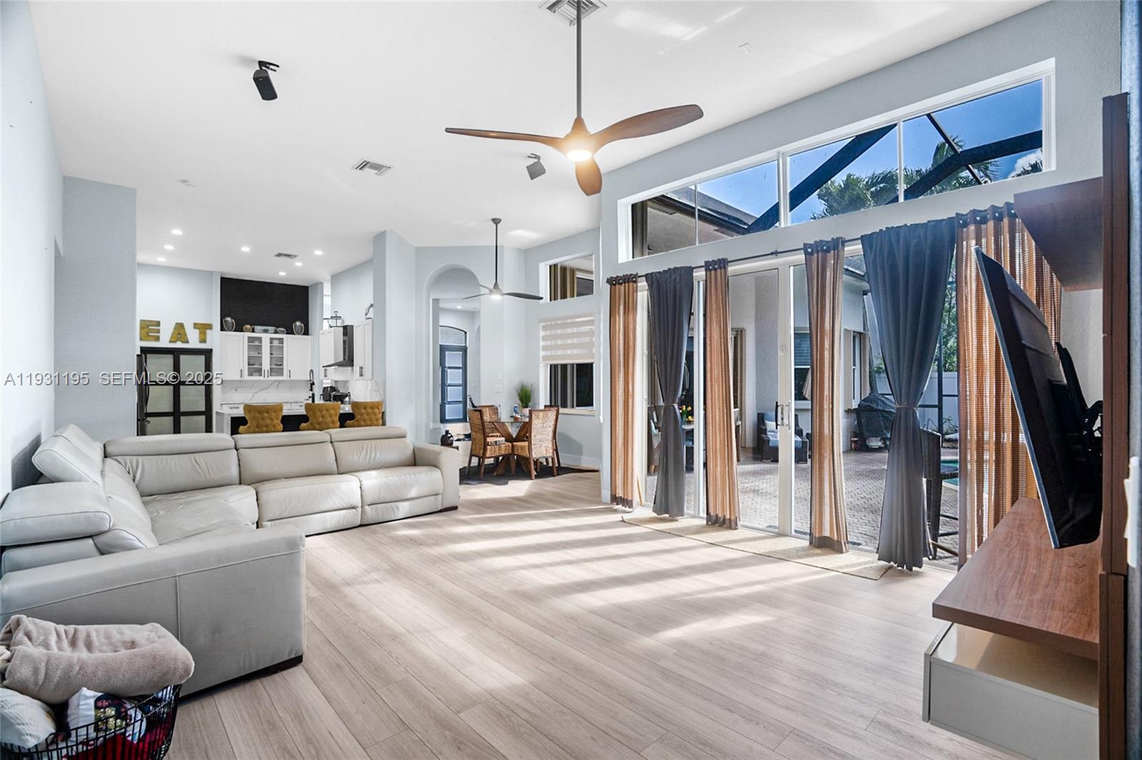 PASADENA AT PEMBROKE SHOR - Residential