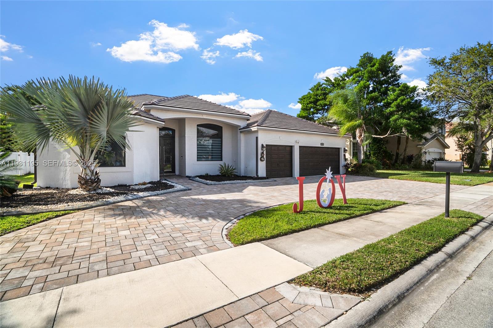 PASADENA AT PEMBROKE SHOR - Residential