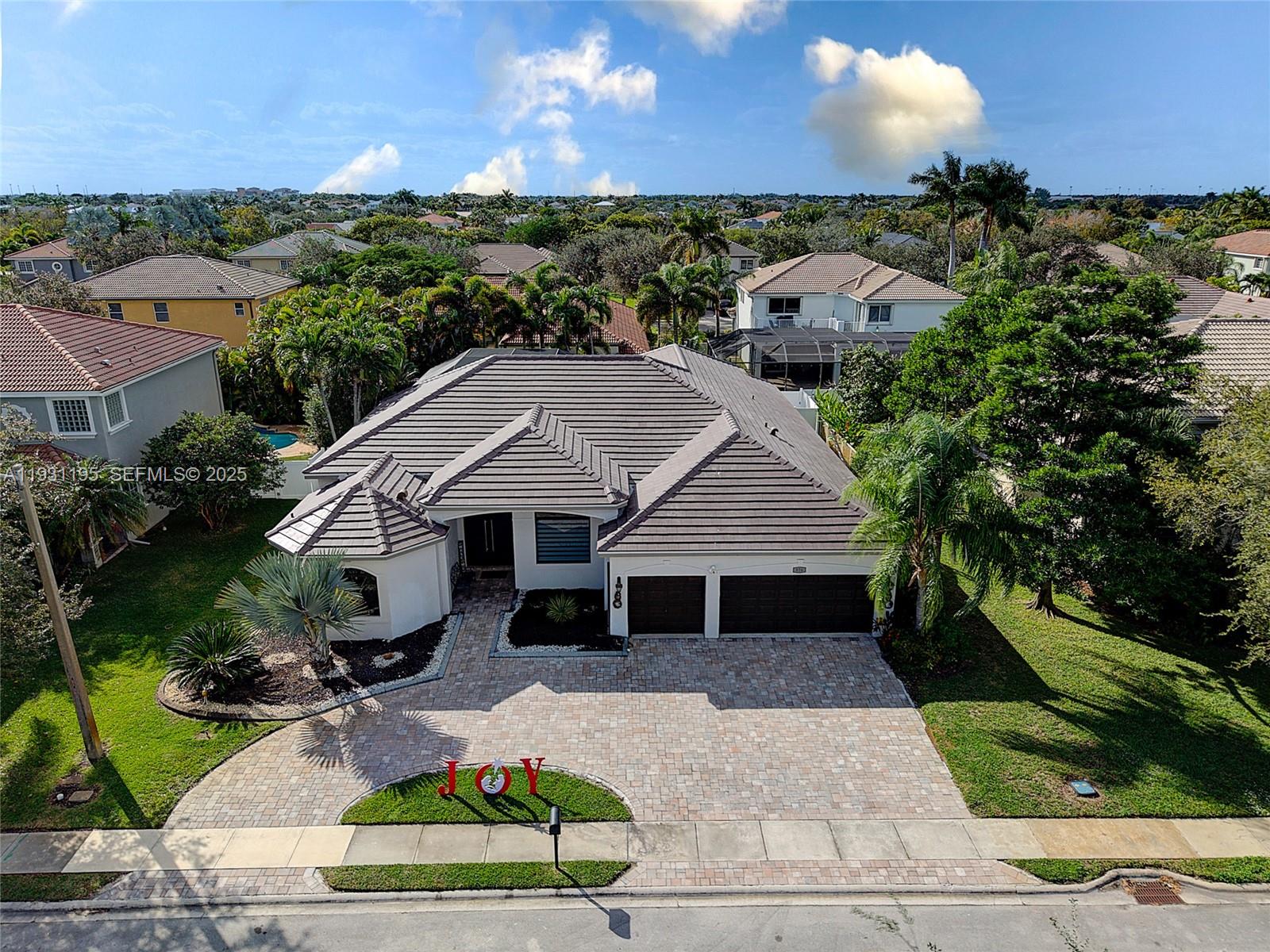 PASADENA AT PEMBROKE SHOR - Residential