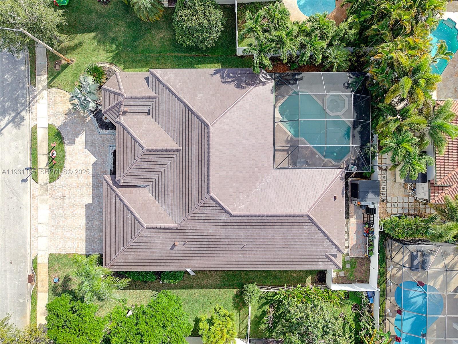 PASADENA AT PEMBROKE SHOR - Residential