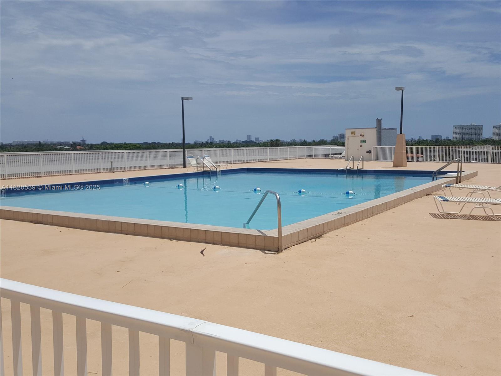 SAILBOAT CAY CONDO - Residential Lease