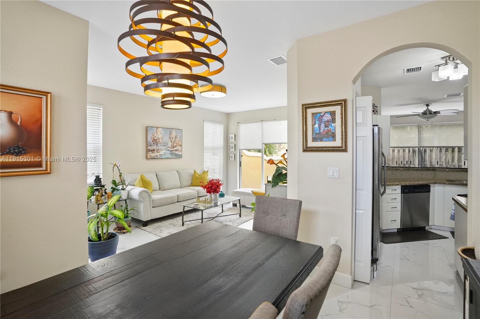 CENTURY BREEZE - Residential Lease