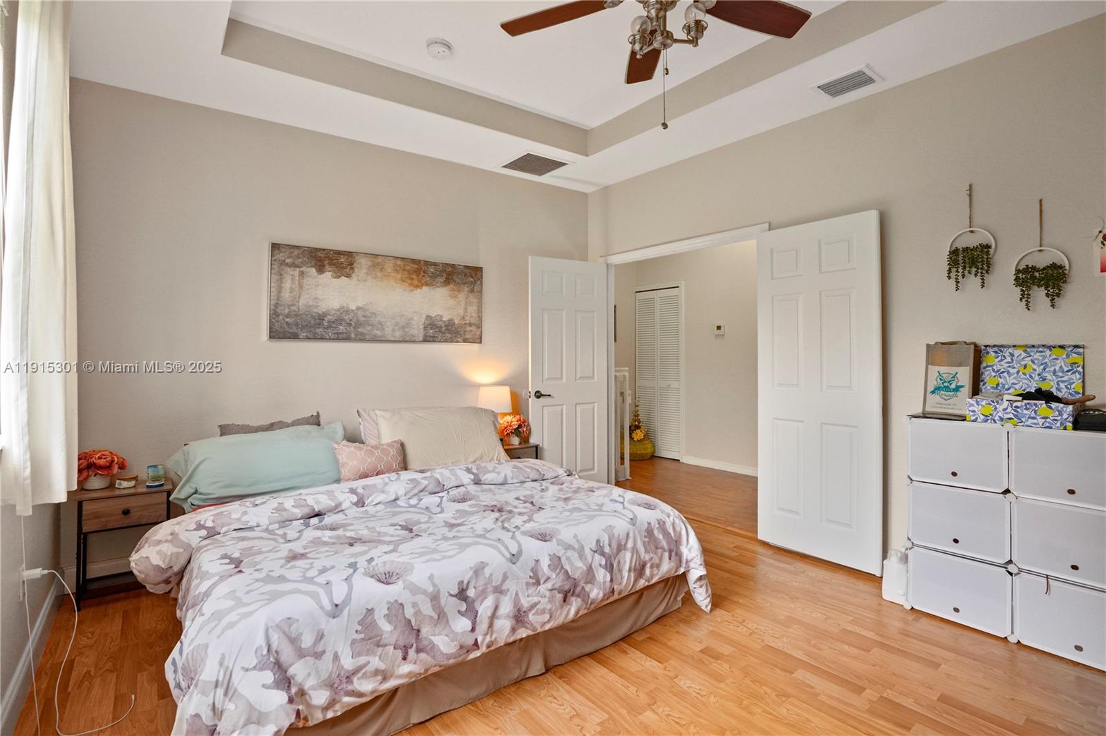 CENTURY BREEZE - Residential Lease