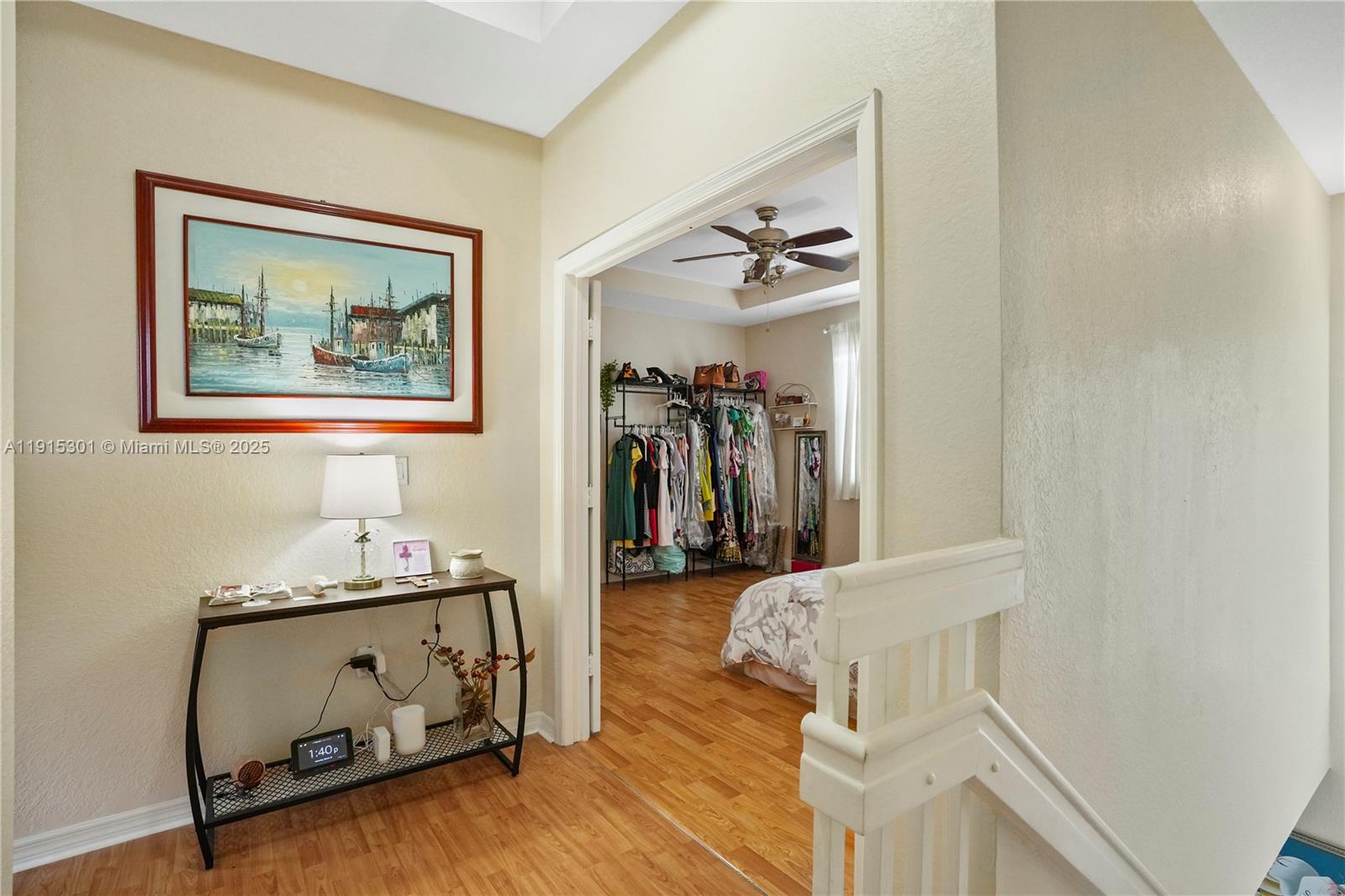 CENTURY BREEZE - Residential Lease