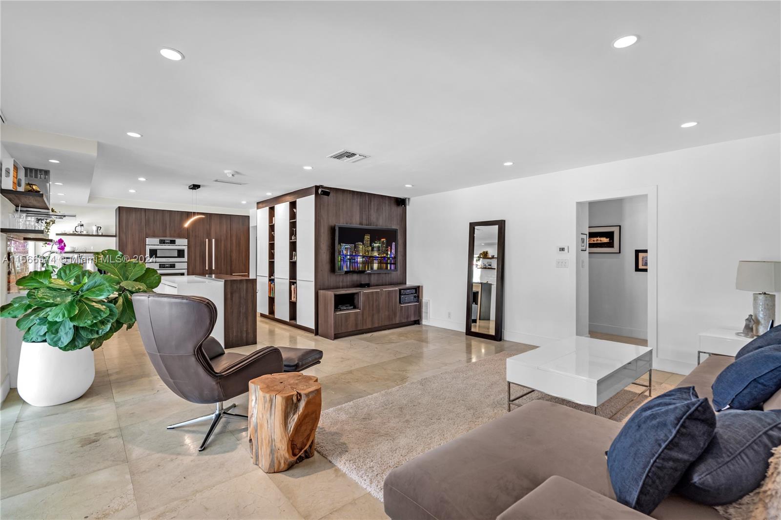 GOLDEN ISLES SEC - Residential