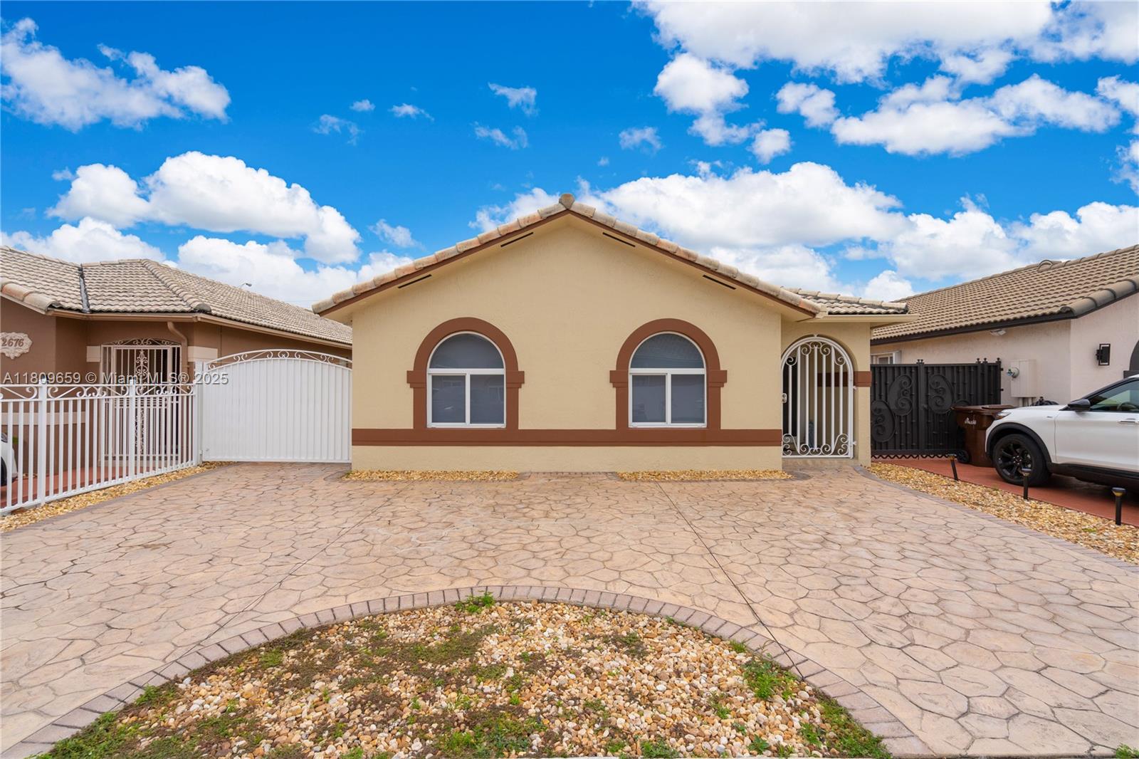 Property for Sale at 2682 W 68th Pl, Hialeah, Miami-Dade County, Florida - Bedrooms: 3 
Bathrooms: 2  - $615,000