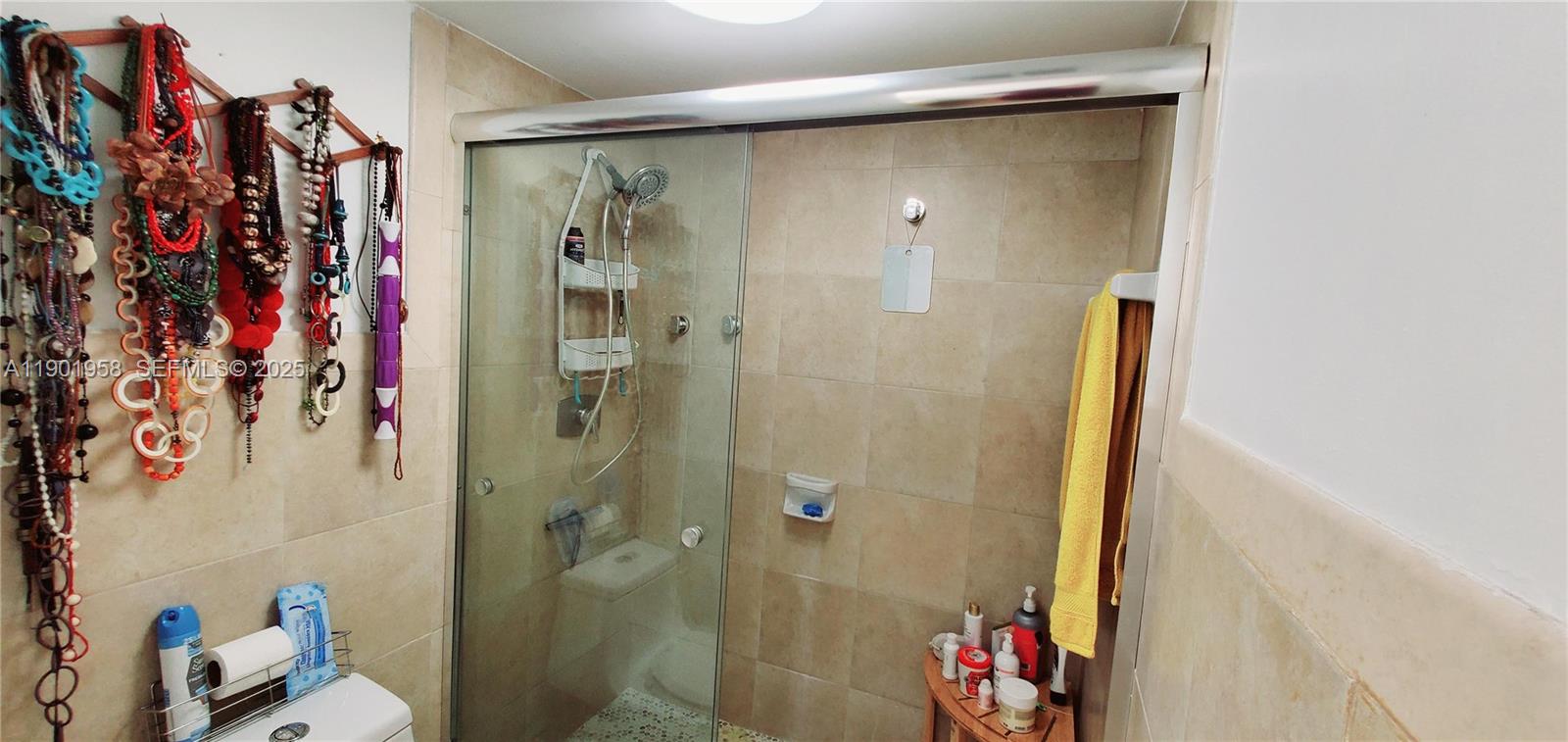 GREYNOLDS PARK CLUB CONDO - Residential