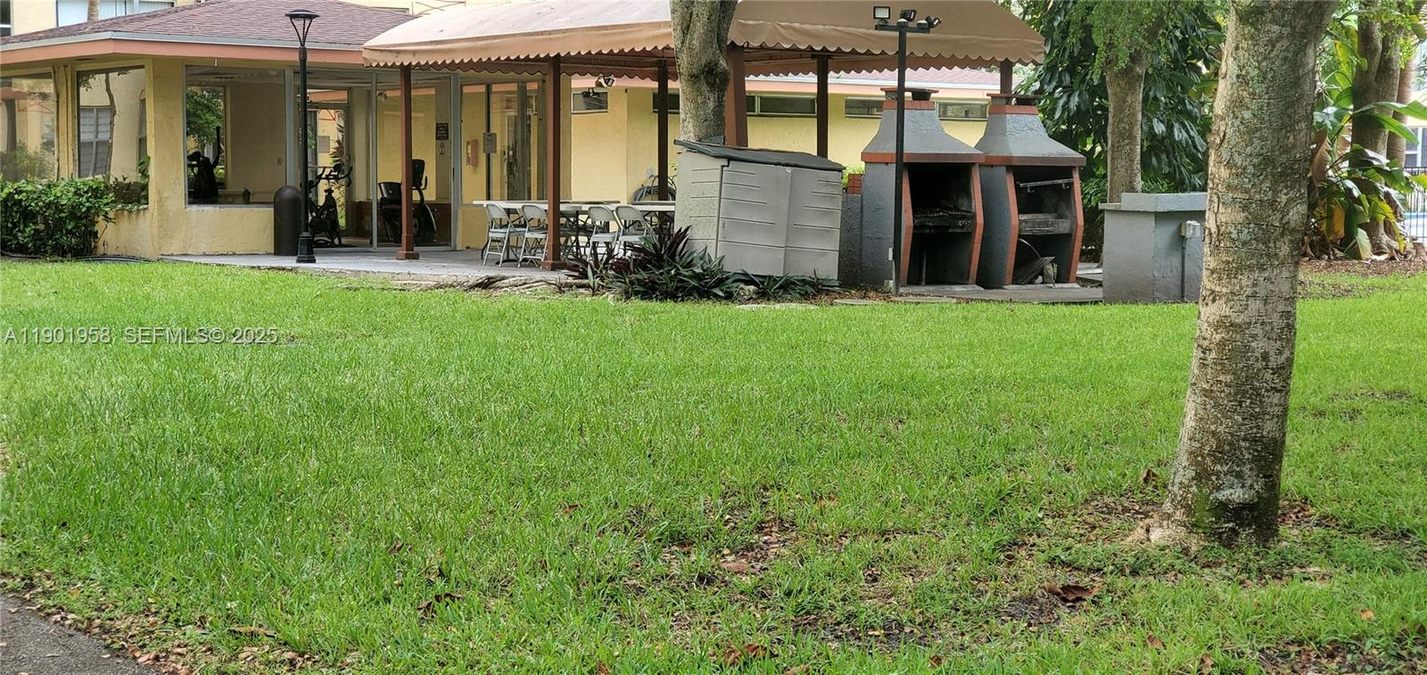 GREYNOLDS PARK CLUB CONDO - Residential