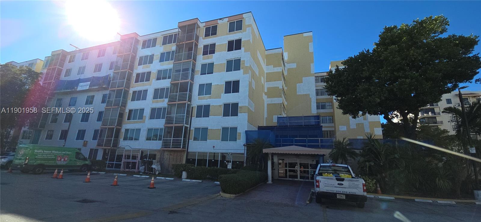 GREYNOLDS PARK CLUB CONDO - Residential