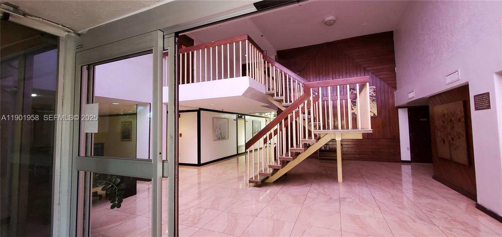 GREYNOLDS PARK CLUB CONDO - Residential