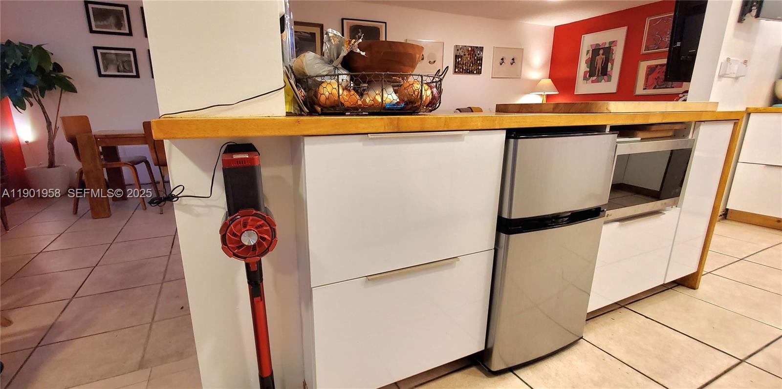 GREYNOLDS PARK CLUB CONDO - Residential