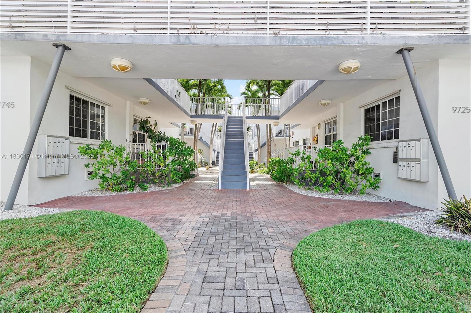 9745 Bay Harbor Ter 6