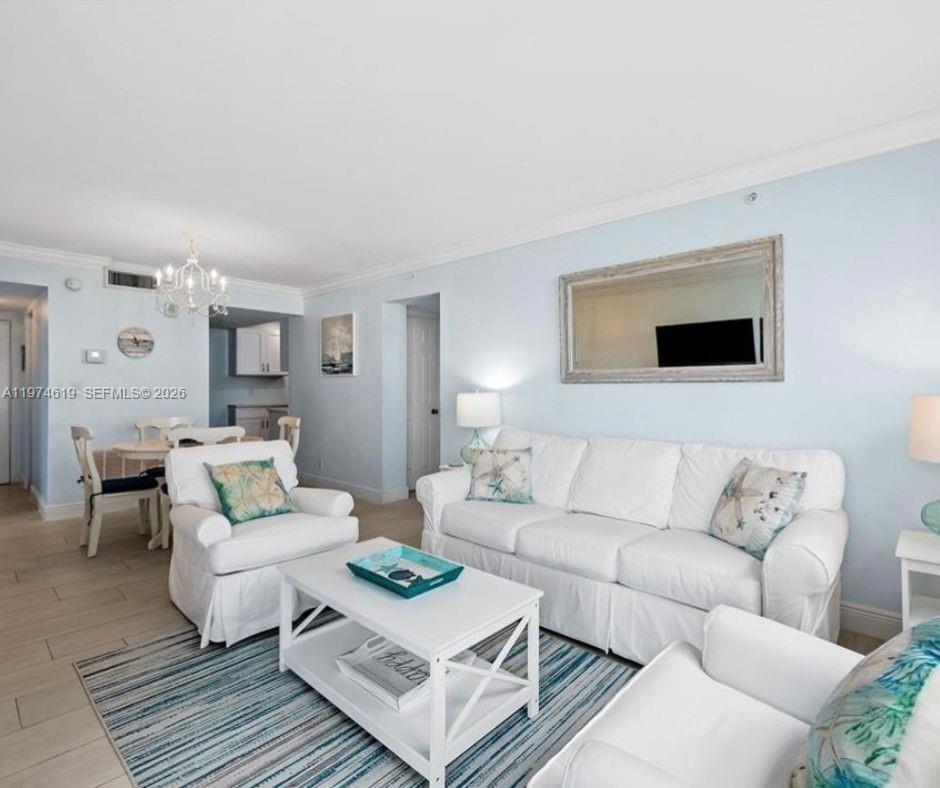 1505 N Riverside Dr 505