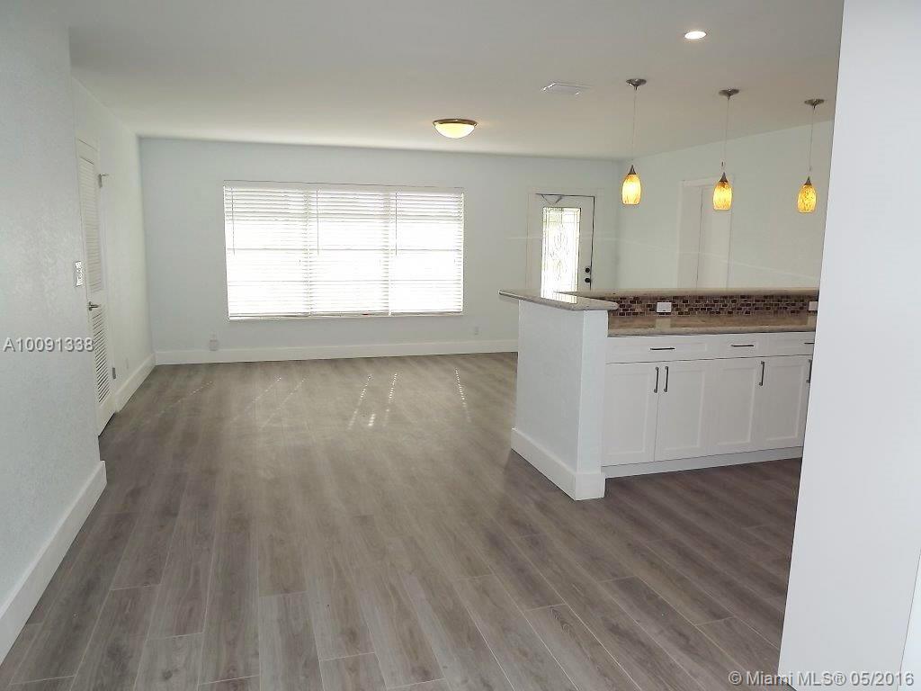 Sunrise Golf Village Sec - Residential