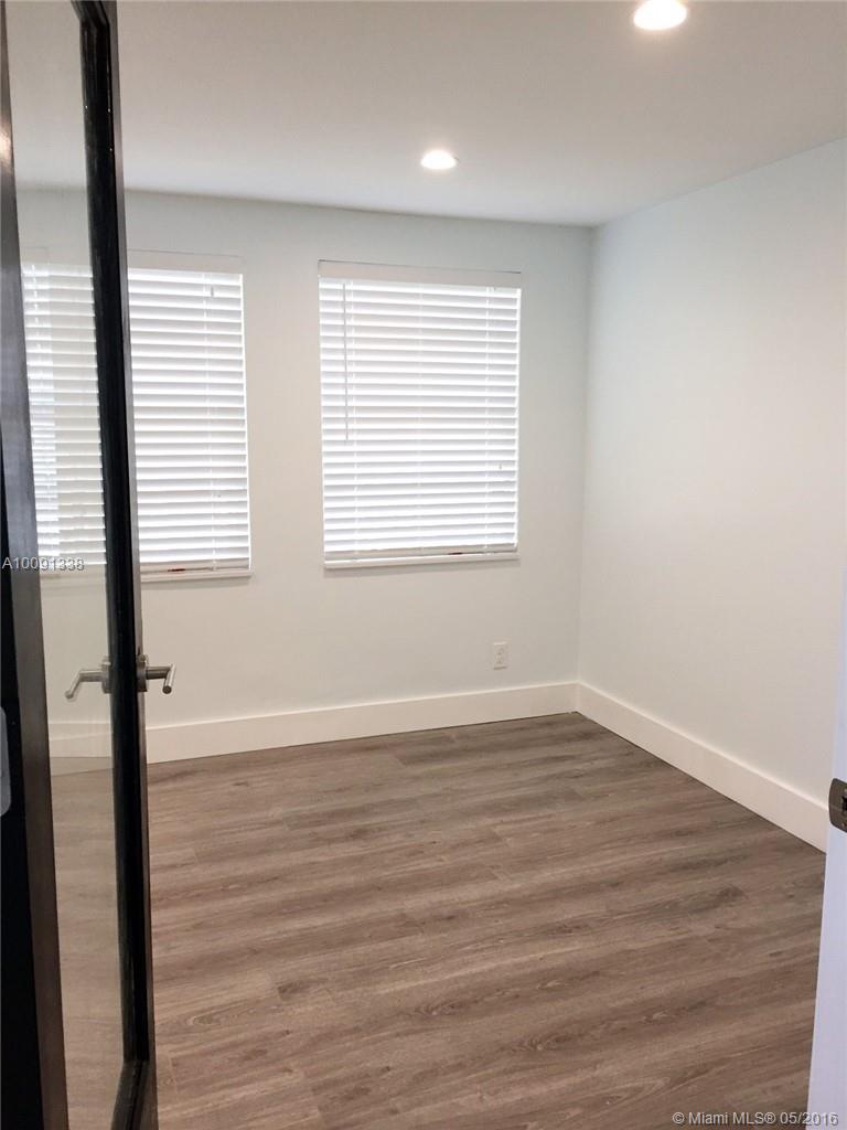 Sunrise Golf Village Sec - Residential