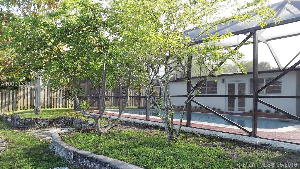 Sunrise Golf Village Sec - Residential