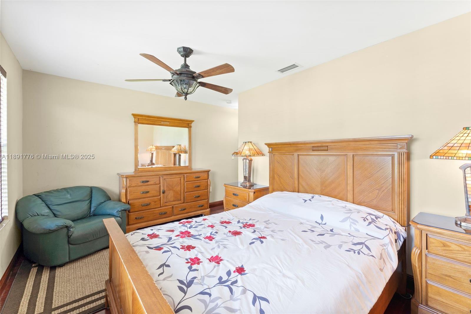FARM LAND ESTATES - Residential