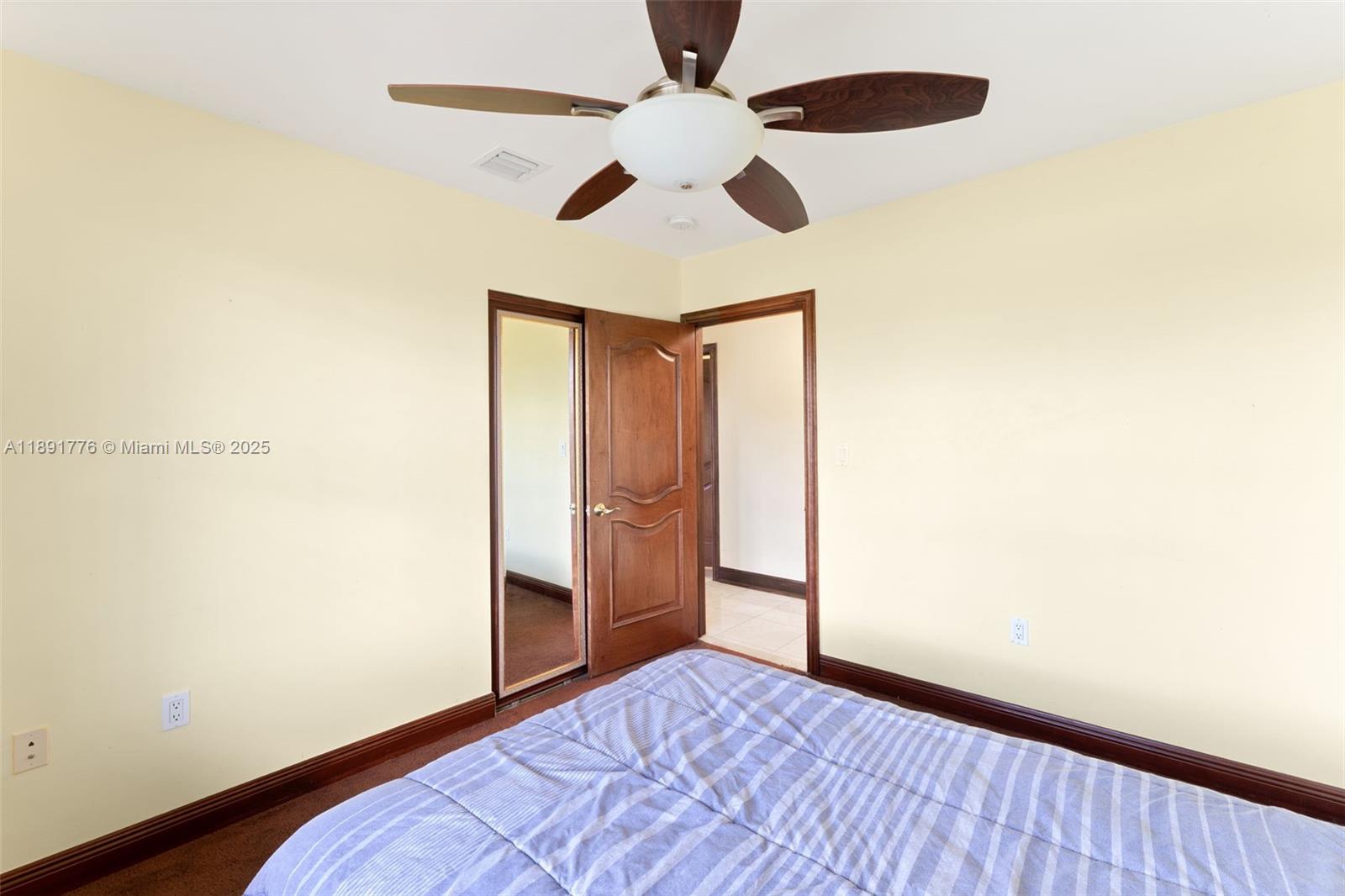 FARM LAND ESTATES - Residential