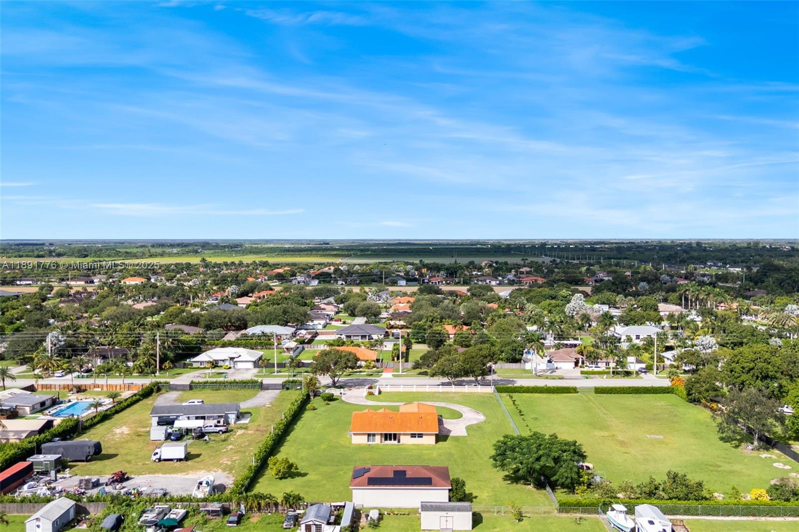 FARM LAND ESTATES - Residential