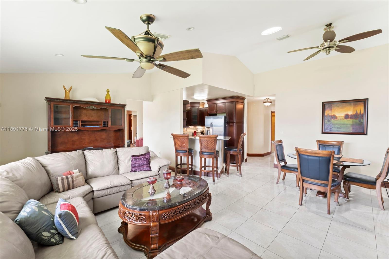 FARM LAND ESTATES - Residential