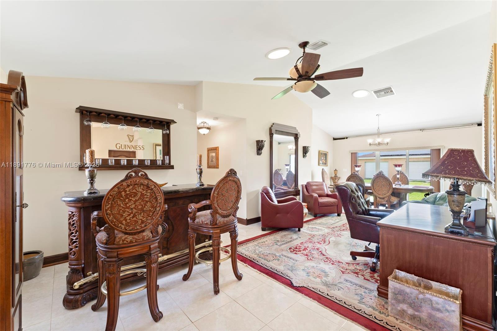 FARM LAND ESTATES - Residential