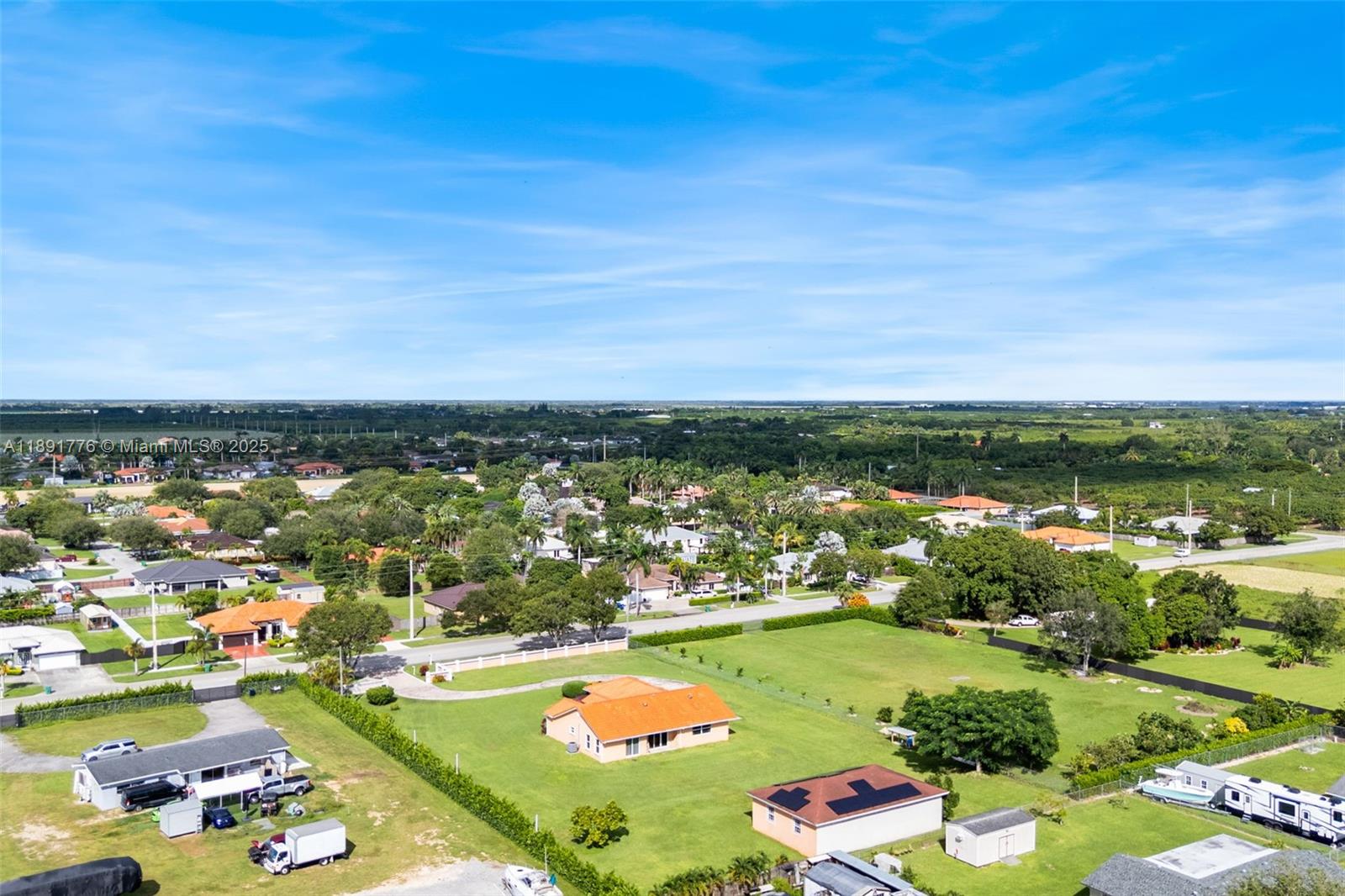 FARM LAND ESTATES - Residential