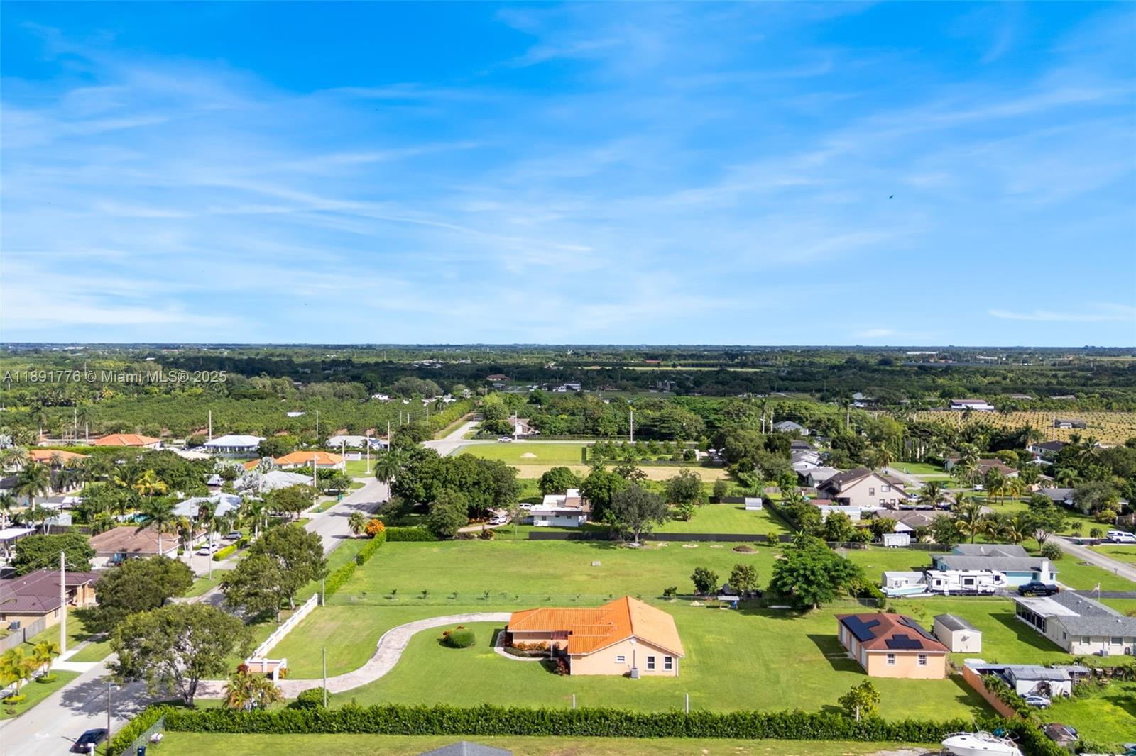 FARM LAND ESTATES - Residential