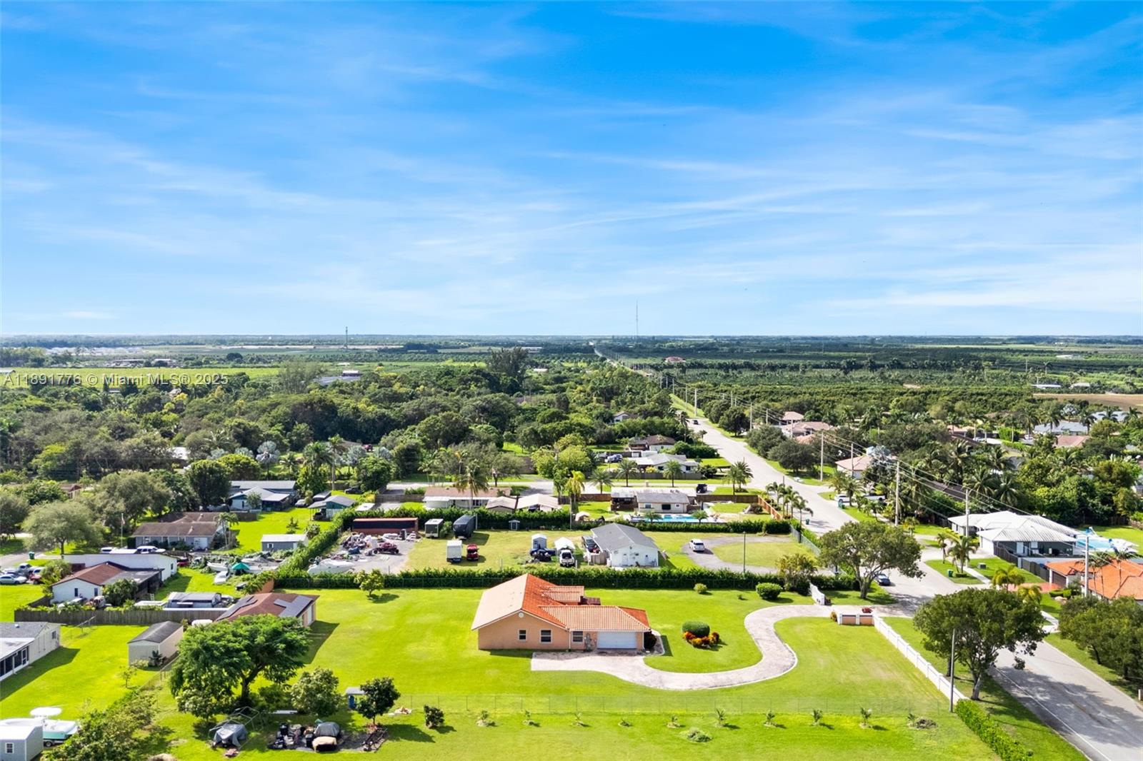 FARM LAND ESTATES - Residential
