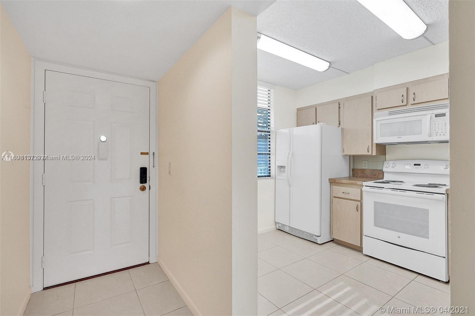 WHITEHALL CON - Residential