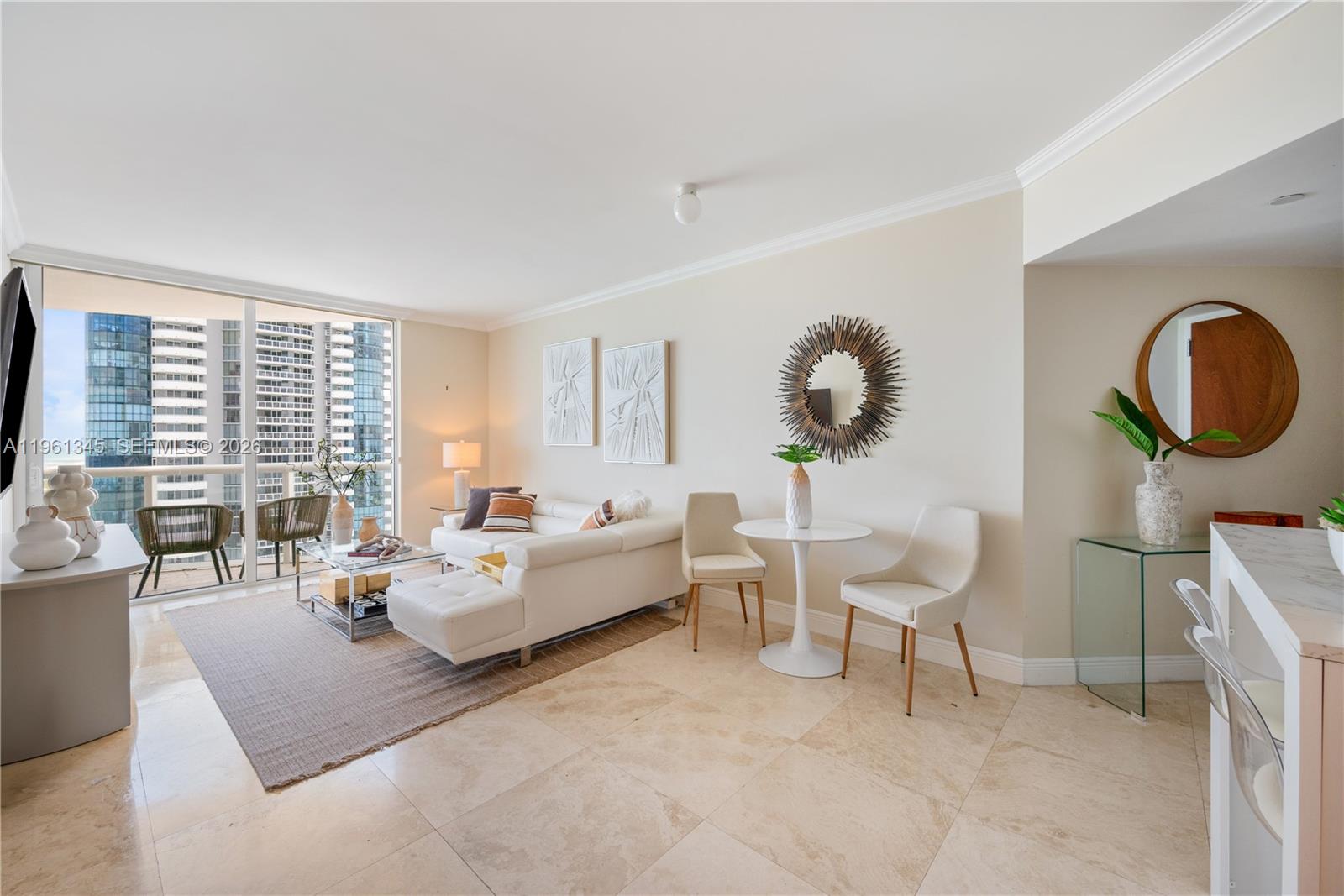 AKOYA CONDO - Residential