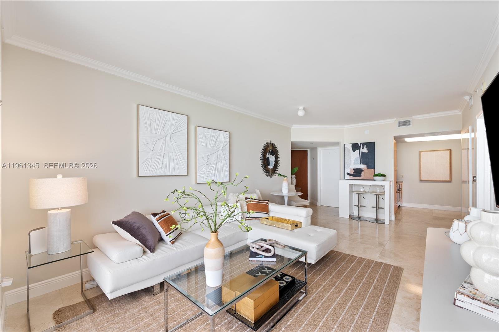 AKOYA CONDO - Residential