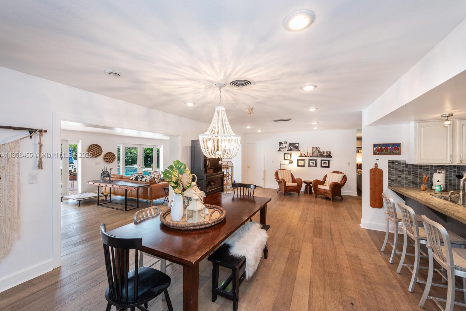 OLD CUTLER ESTATES SEC 1 - Residential