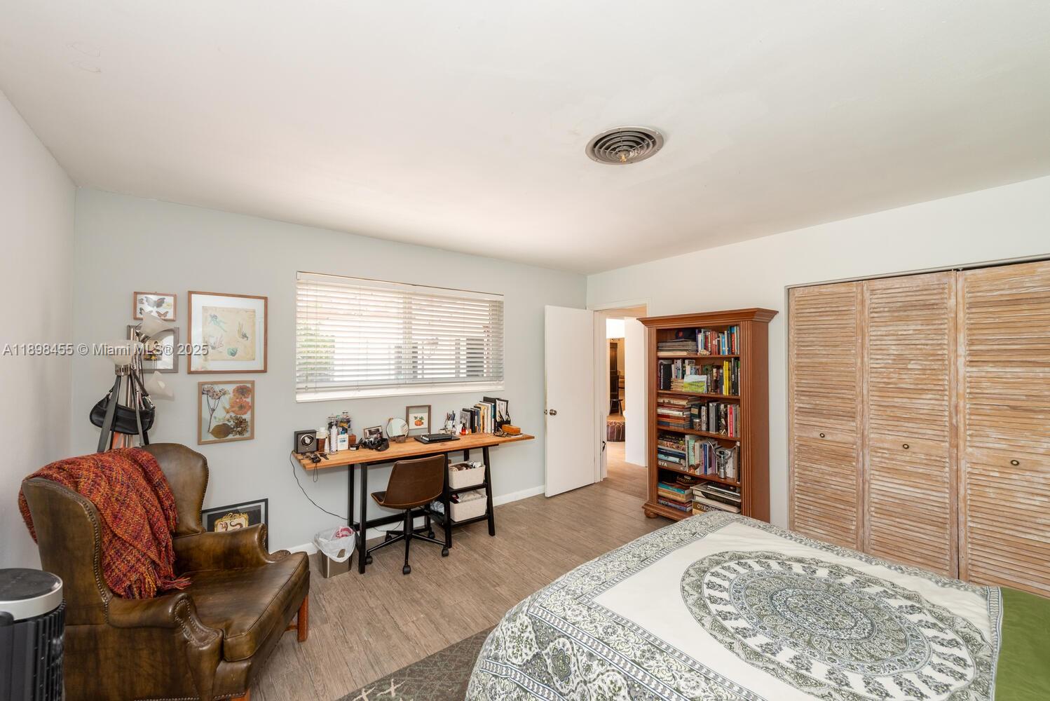 OLD CUTLER ESTATES SEC 1 - Residential