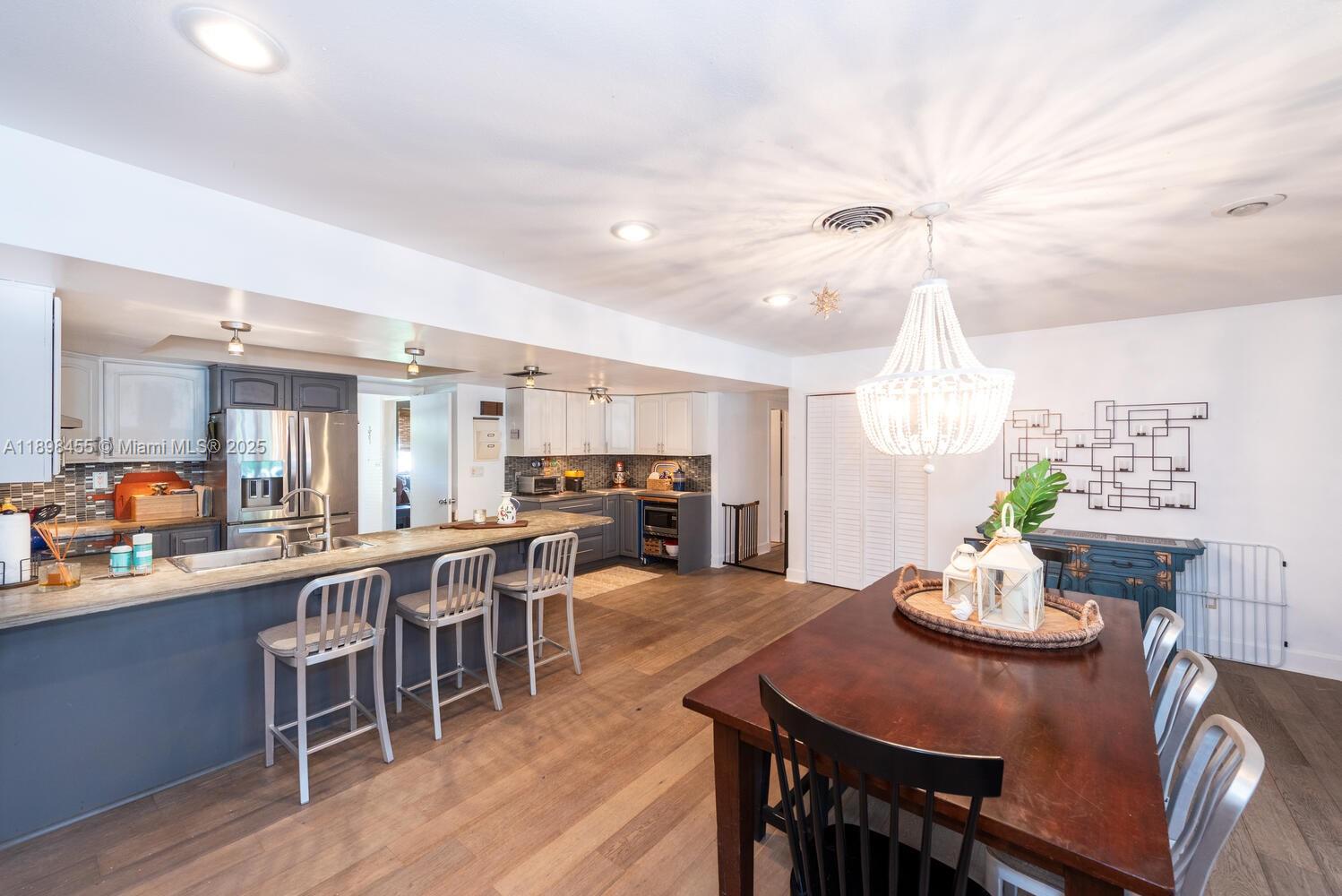 OLD CUTLER ESTATES SEC 1 - Residential