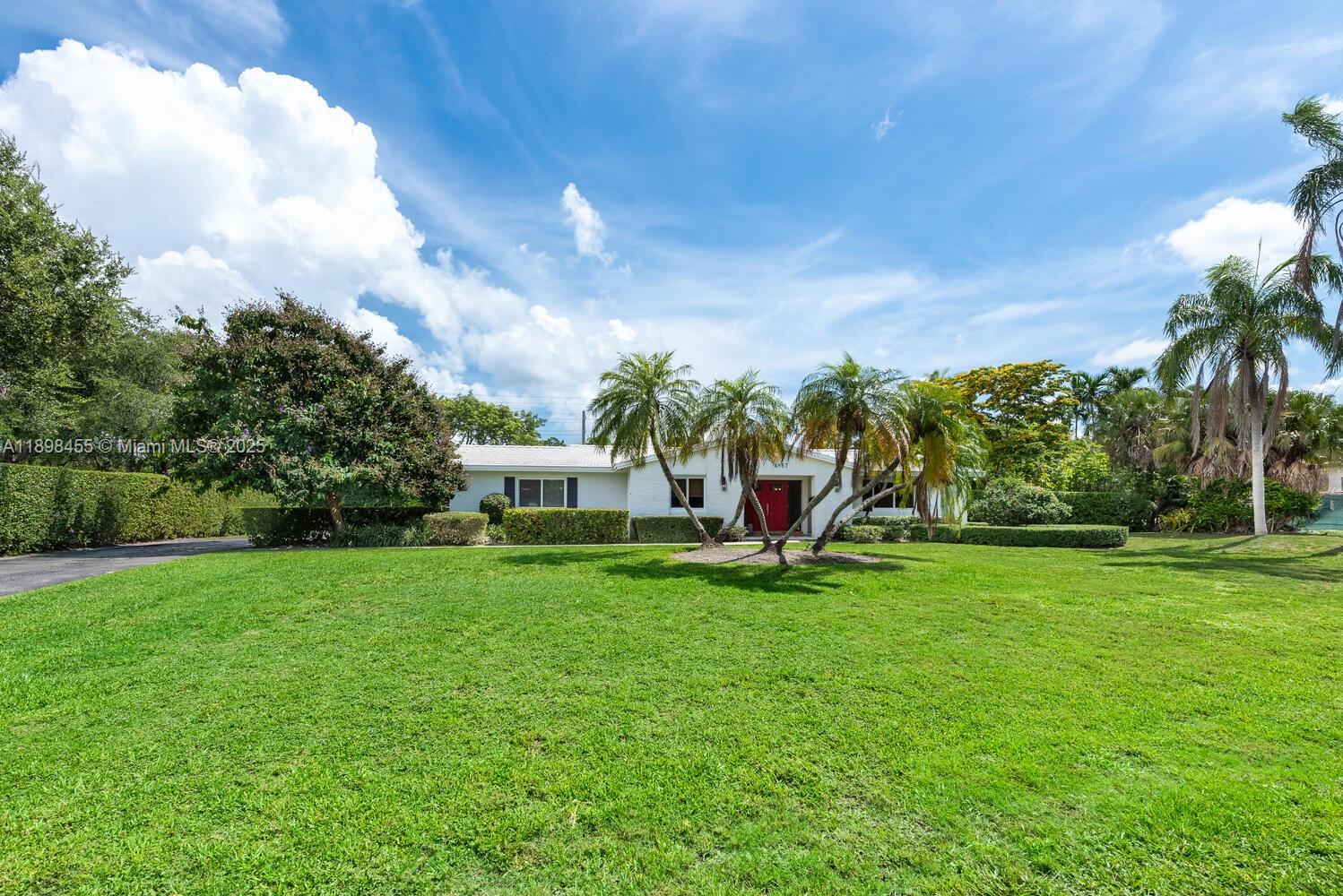 OLD CUTLER ESTATES SEC 1 - Residential