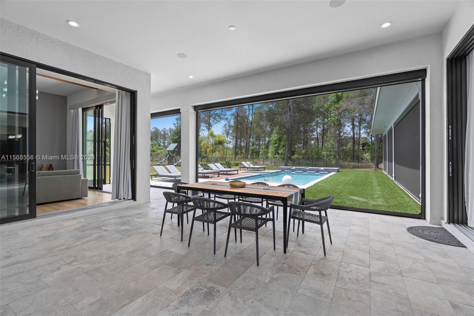 BELLA COLLINA - Residential