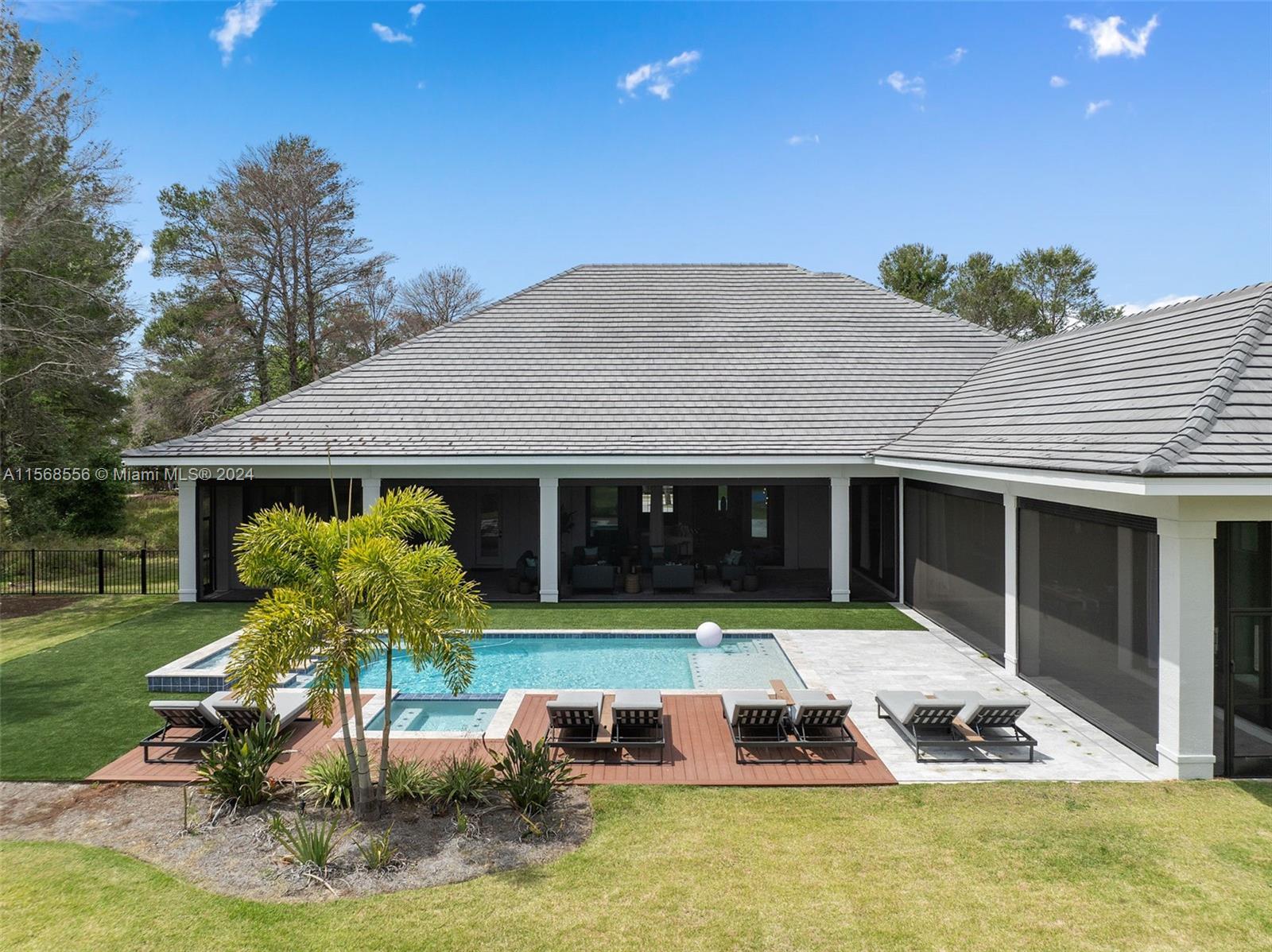 BELLA COLLINA - Residential