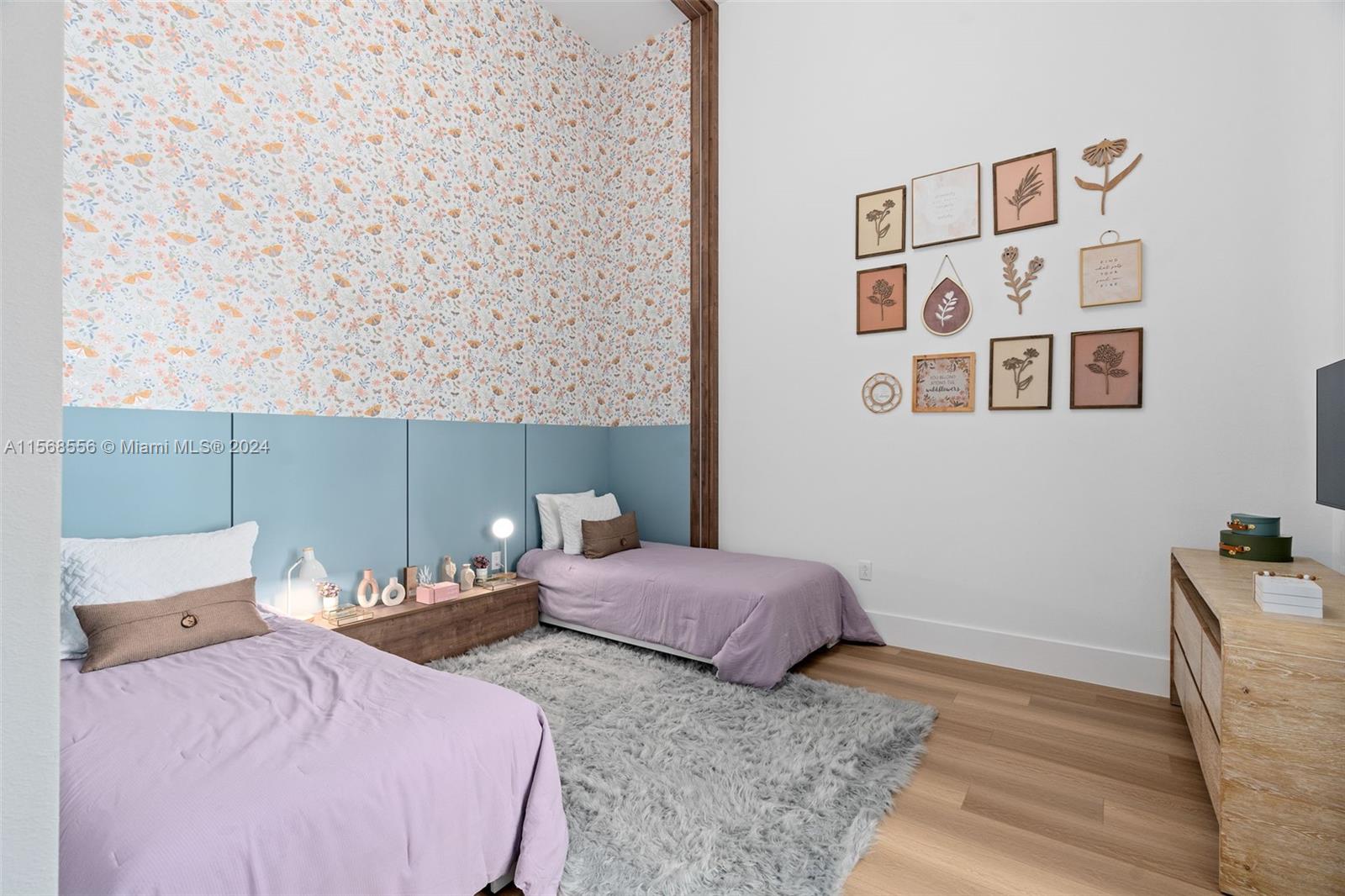 BELLA COLLINA - Residential